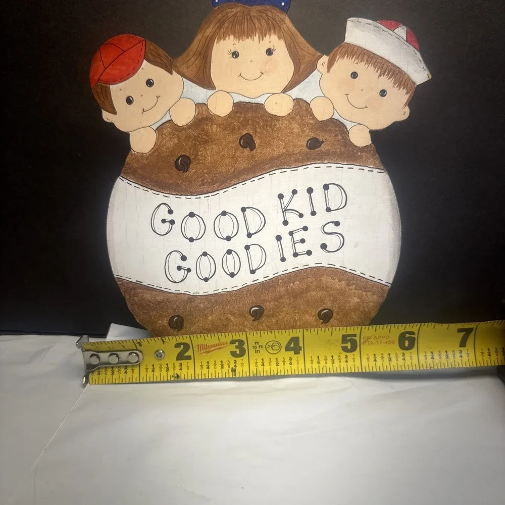 Cute Wooden Handpainted Kids Holding Cookie Wall Decor. good‎ Kid Goodies.